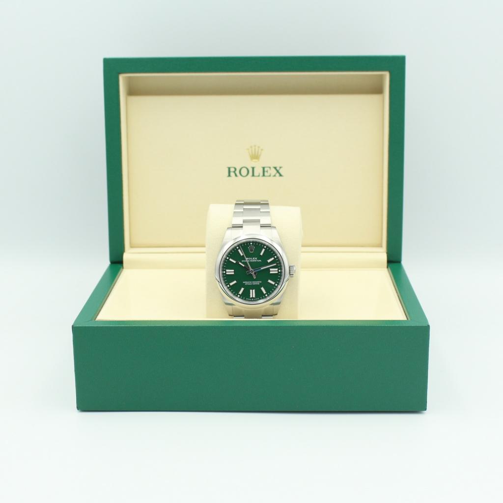 Gents Rolex Oyster Perpetual 41 134300 Green | Rolex Watches