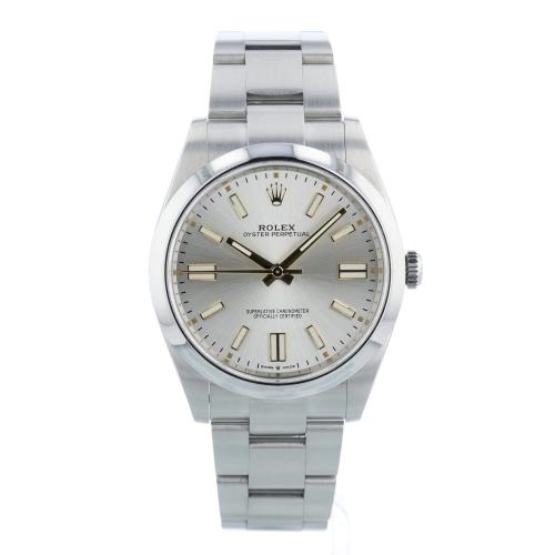 Gents Rolex Oyster Perpetual 41 124300 Stainless Steel case with Silver dial