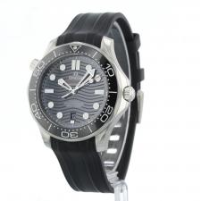 Gents Omega Seamaster 300 210.32.42.20.01.001 Steel case with Black dial
