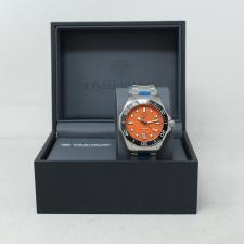Gents Tag Heuer Aquaracer Professional 300 Orange Diver WBP201F.BA0632 Steel case with Orange dial