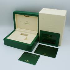 Ladies Rolex Oyster Perpetual 31 277200 Stainless Steel case with Green dial