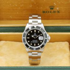 Gents Rolex Submariner Date 16610 Stainless Steel case with Black dial