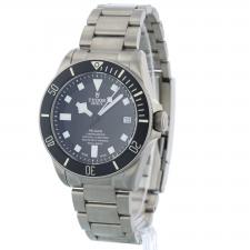 Gents Tudor Black Bay 25600TN Titanium case with Black dial