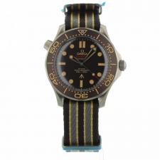 Gents Omega Seamaster 210.92.42.20.01.001 Titanium case with Black dial