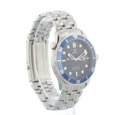 Gents Omega Seamaster 2221.80.00 Steel case with blue wave dial