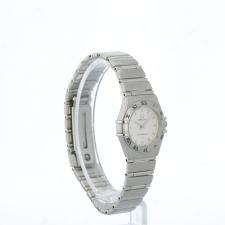 Ladies Omega Constellation 15623000 Steel case with Silver dial