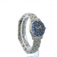 Ladies Omega Seamaster 2583.80.00 Silver case with Blue Wave  dial