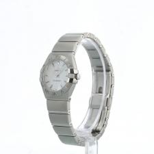 Ladies Omega Constellation 123.10.24.60.05.001 Steel case with Mother of Pearl dial