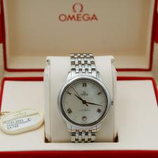Ladies Omega DeVille 43410342005001 Stainless Steel case with White Mother of Pearl dial