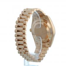 Gents Rolex Day Date 40 228235 18ct Rose Gold case with Green dial