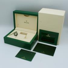 Ladies Rolex Oyster Perpetual 31 277200 Steel case with Green dial