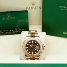 Gents Rolex Yacht-Master 40 126621 18ct Rose Gold Stainless Steel case with Chocolate dial