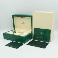 Gents Rolex Yacht-Master 40 126621 18ct Rose Gold   Stainless Steel case with Black dial