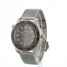 Gents Omega Seamaster 210.90.42.20.01.001 Titanium case with Tropical dial