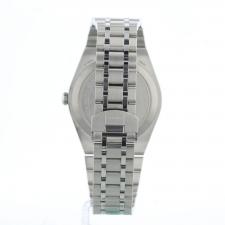 Gents Tudor Tudor Royal 28600 case with Black dial