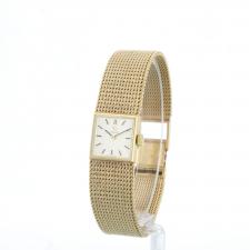 Ladies Omega Dress   9 CT case with Silver dial