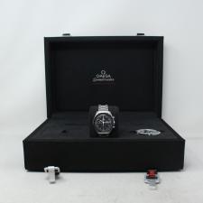 Gents Omega Speedmaster 311.30.42.30.01.005 Steel case with Black dial