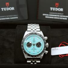 Gents Tudor Black Bay Chrono 79360N Steel case with Flamingo Blue dial