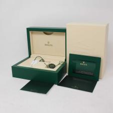 Gents Rolex Oyster Perpetual 41 124300 Steel case with Green dial