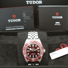 Gents Tudor Black Bay 58 7939A1A0RU Steel case with Burgundy dial