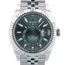 Gents Rolex Sky Dweller 336934 Steel case with Green dial