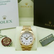Gents Rolex Day Date 118238 18ct Yellow Gold case with White dial