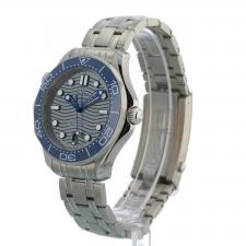 Gents Omega Seamaster Diver 300M  210.30.42.20.06.001 Steel case with Silver Wave dial