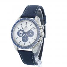 Gents Omega Speedmaster 31032425002001 Stainless Steel case with Silver dial
