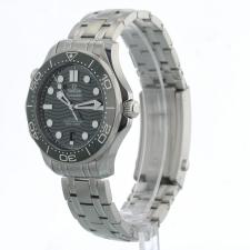 Gents Omega Seamaster 210.30.42.20.10.001 Steel case with Green Wave dial