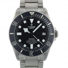 Gents Tudor Black Bay 25600TN Titanium case with Black dial