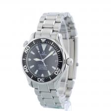 Gents Omega Seamaster 22525000 Stainless Steel case with Black Wave dial