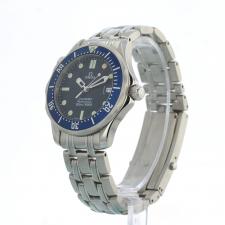 Gents Omega Seamaster 2561.80.00 Steel case with Blue Wave dial
