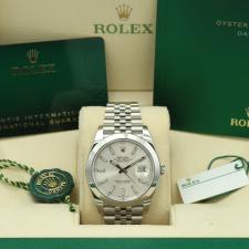 Gents Rolex Datejust 41 126300 Steel case with Silver dial