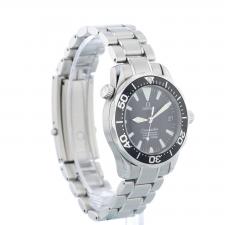 Gents Omega Seamaster 22525000 Stainless Steel case with Black Wave dial
