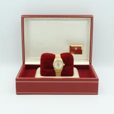 Ladies Rolex Datejust 69178 18ct Yellow Gold case with Silver Diamond Dot dial