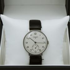 Gents Longines Steel case with Silver dial