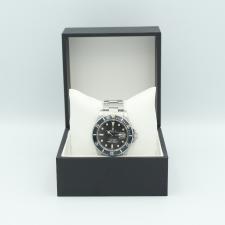 Gents Rolex Submariner Date 16800 Steel case with Black dial