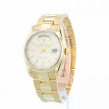 Gents Rolex Day Date 118208 18ct Yellow Gold case with Gilt dial