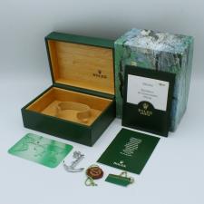 Gents Rolex Submariner Date 16610 Steel case with Black dial
