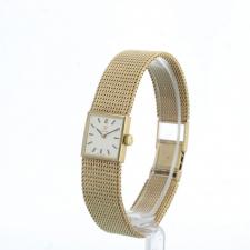 Ladies Omega Dress   9 CT case with Silver dial