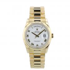 Gents Rolex Day Date 118238 18ct Yellow Gold case with White dial