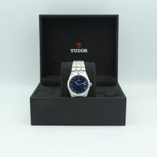Gents Tudor Tudor Royal M28500 Steel case with Blue dial