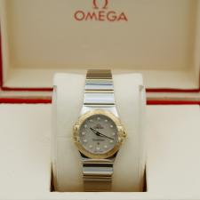 Ladies Omega Constellation 123.20.24.60.55.004 18ct Yellow Gold   Stainless Steel case with MOP Diamond dial