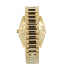 Gents Rolex Day Date 40 228238 18ct Yellow Gold case with Champagne dial