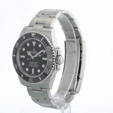 Gents Rolex Submariner Non Date 124060  case with Black dial