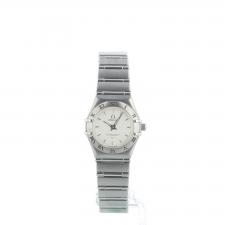 Ladies Omega Constellation 15623000 Steel case with Silver dial