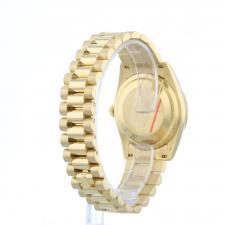 Gents Rolex Day Date 118238 18ct Yellow Gold case with Black dial