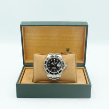 Gents Rolex Submariner Date 16610 Steel case with Black dial
