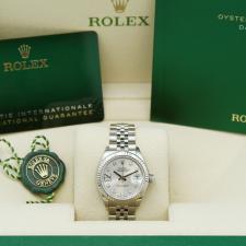 Ladies Rolex DateJust 28 279174 Steel case with Silver and Diamond dial
