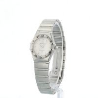 Ladies Omega Constellation 1562.30.00 Steel case with Silver dial